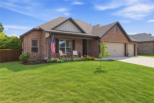 2108 Decker Rd, Pea Ridge, AR, 72751-5019 | Card Image