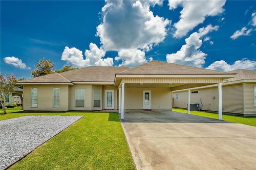 362 Daralyn Dr, Houma, LA, 70363-8070 | Card Image