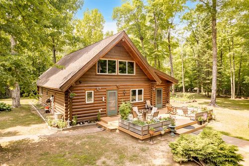38638 Lakeland Road, Sturgeon Lake, MN, 55783 | Card Image