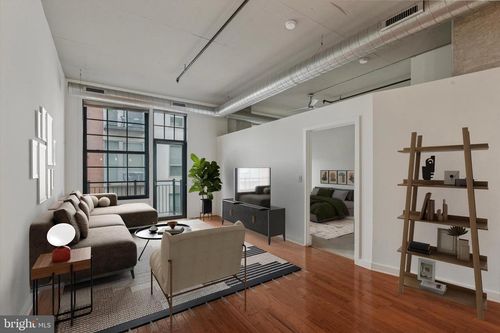 apt-5f5-112 N 2nd St, PHILADELPHIA, PA, 19106-1956 | Card Image
