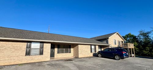 2709 Roberts Rd, Kodak, TN, 37764-1730 | Card Image