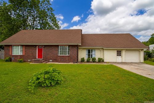 52 Cardinal Valley Dr, Sherwood, AR, 72120-1686 | Card Image