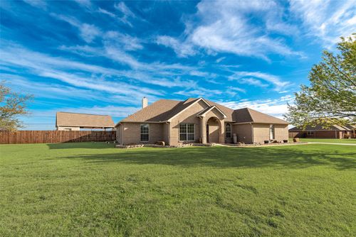 103 Springfield Ln, Waxahachie, TX, 75165-7131 | Card Image