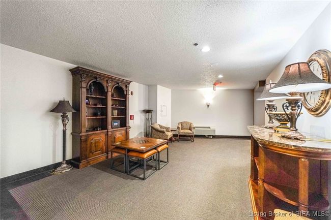 APT-908 - 1 Riverpointe Plz, Condo with 2 bedrooms, 2 bathrooms and null parking in Jeffersonville IN | Image 12
