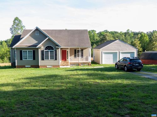 1307 Hardware Rd, Scottsville, VA, 24590-4780 | Card Image