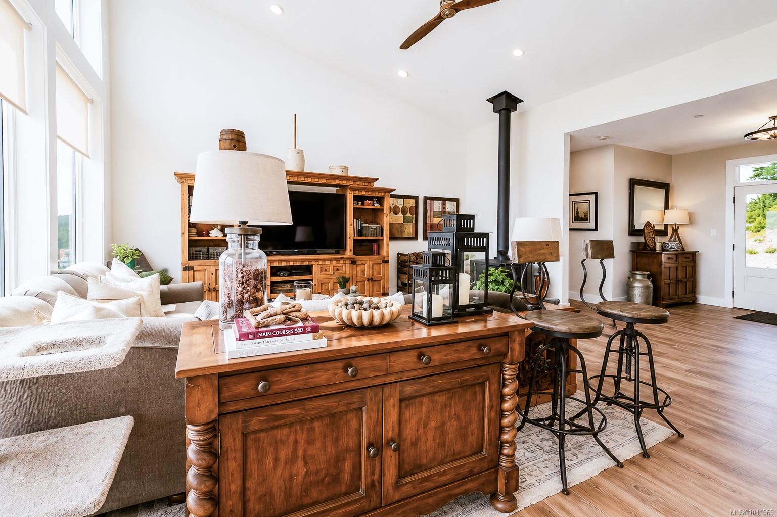 Residential in Shawnigan Lake 4