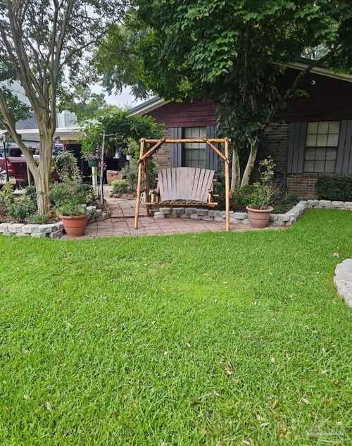 7511 Tippin Ave, Pensacola, FL, 32514-6348 | Card Image