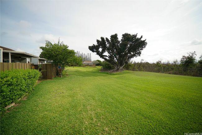 APT-1034 - 94-539 Makohilani St, Condo with 2 bedrooms, 1 bathrooms and 2 parking in Mililani HI | Image 21