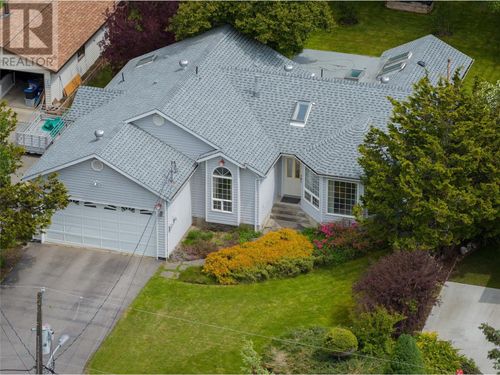 2718 Fir Dr, South Slocan, BC, V0G2G1 | Card Image