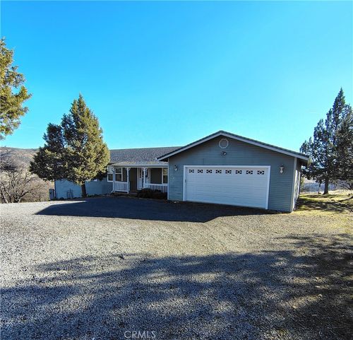 3016 Owens Way, Hornbrook, CA, 96044-9726 | Card Image