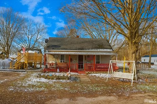 6862 N Jackson St, Attica, IN, 47918-7751 | Card Image