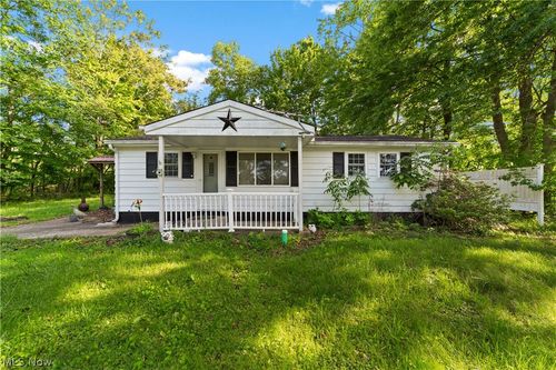41511 Hazelwood St, Elyria, OH, 44035-1233 | Card Image