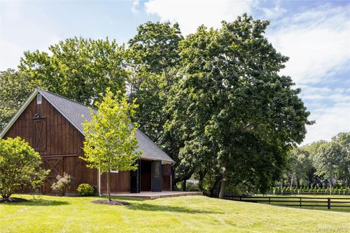 184 Phillips Lane, Riverhead, NY, 11901 | Card Image