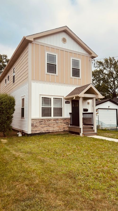 12207 S Mcdaniel St, Alsip, IL, 60803 | Card Image