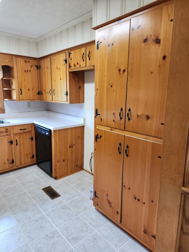 1036 Old Bottom Rd, House other with 3 bedrooms, 2 bathrooms and 4 parking in Lafayette TN | Image 13