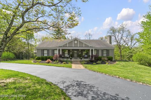 6217 Innes Trace Rd, Louisville, KY, 40222-6008 | Card Image