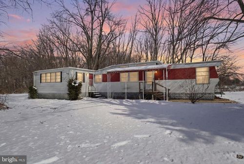 105 North St, YORK, PA, 17403-9401 | Card Image