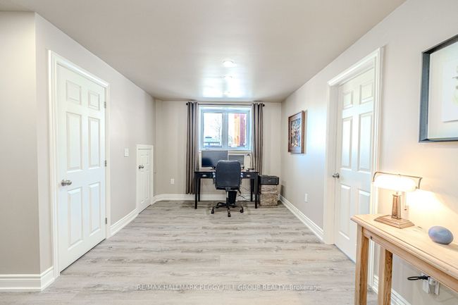99 King Rd, House other with 3 bedrooms, 3 bathrooms and 10 parking in Tay ON | Image 18