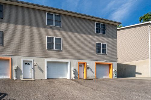 747 Erow Avenue, Morgantown, WV, 26505 | Card Image