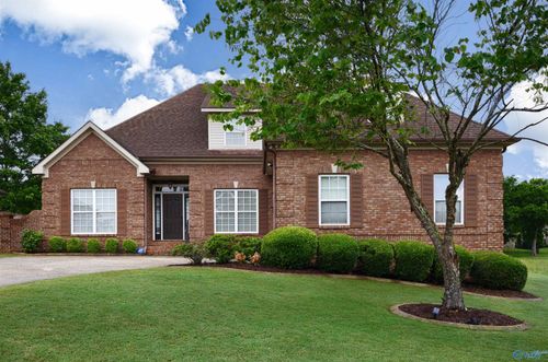 22656 Riviera Dr, Athens, AL, 35613-8132 | Card Image