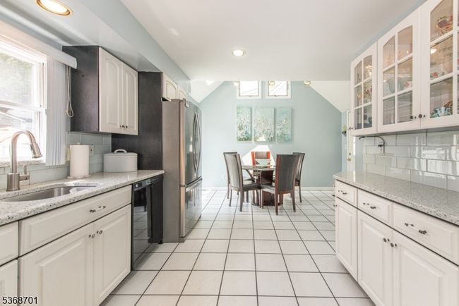 20 Bryant Ave, House other with 3 bedrooms, 3 bathrooms and null parking in Bloomfield NJ | Image 10