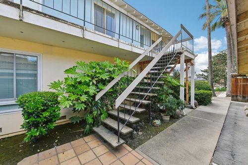 apt-219-6241 Riverside Blvd, Sacramento, CA, 95831-1286 | Card Image