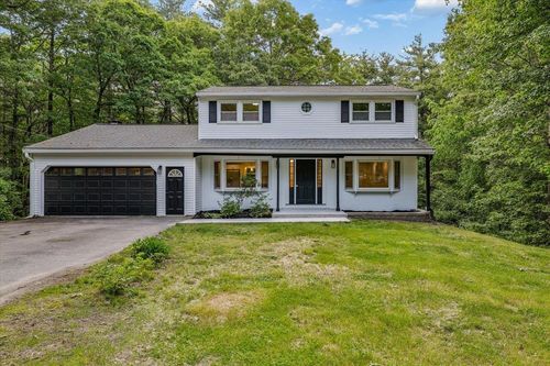 6 Colby Ln, Pelham, NH, 03076-2903 | Card Image