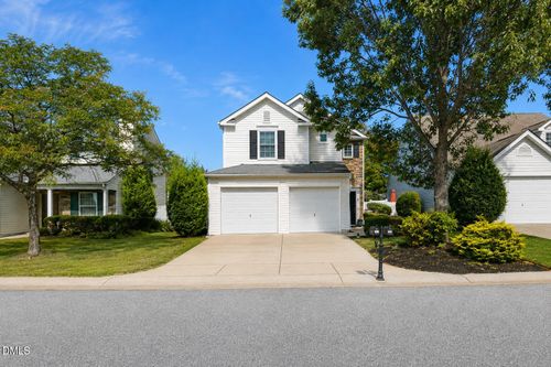 8129 Wesley Farm Dr, Raleigh, NC, 27616-3277 | Card Image