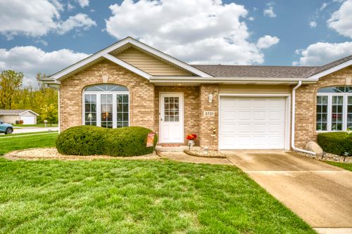 3721 Sandalwood Dr, Highland, IN, 46322-2064 | Card Image