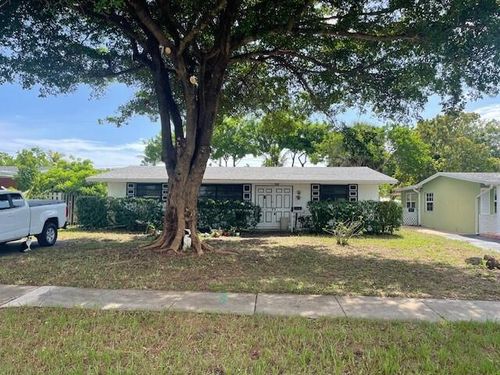 62 Andros Rd, Palm Springs, FL, 33461-2916 | Card Image