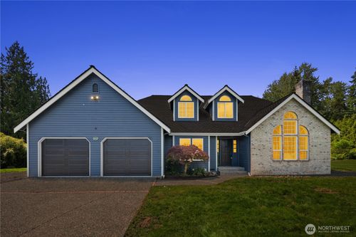 12425 318th Avenue Ne, Duvall, WA, 98019 | Card Image