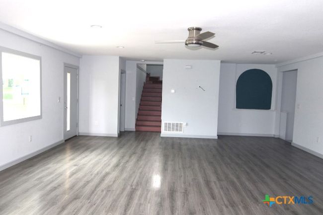 203 Spring St, House other with 4 bedrooms, 3 bathrooms and null parking in Lampasas TX | Image 8