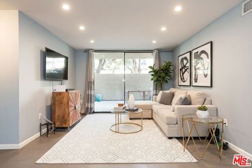 111-4041 Via Marisol, LOS ANGELES, CA, 90042 | Card Image