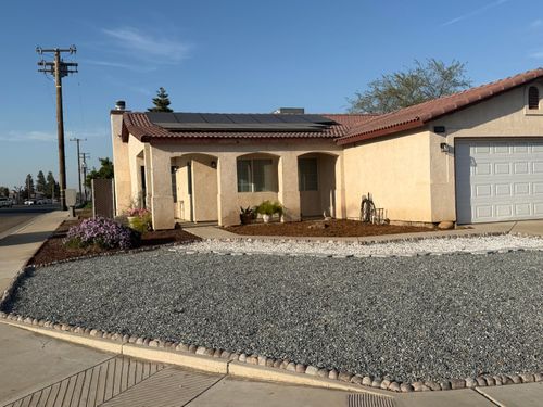 1364 W Date Ave, Porterville, CA, 93257-7151 | Card Image