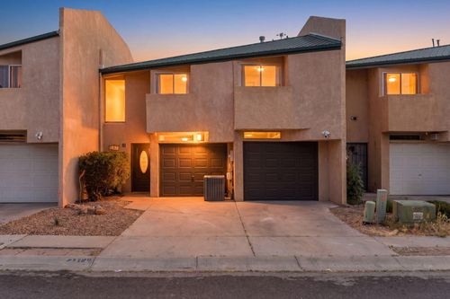1729 Del Cielo Dr Nw, Albuquerque, NM, 87105-1045 | Card Image