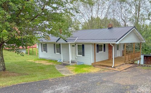 218 Varnelle Ave, Rural Retreat, VA, 24368-2563 | Card Image