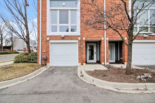 274 Main Sail Ct Court, Detroit, MI, 48207 | Card Image