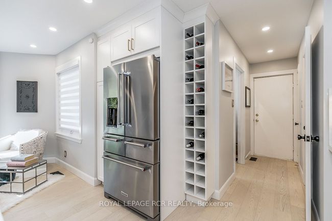 4372 10 Side Road, House other with 4 bedrooms, 4 bathrooms and 10 parking in Bradford West Gwillimbury ON | Image 11