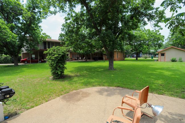 1000 S Harrison St, House other with 4 bedrooms, 4 bathrooms and null parking in McGregor TX | Image 29