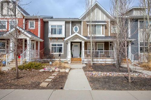 71 Sunset Rd, Cochrane, AB, T4C0W3 | Card Image