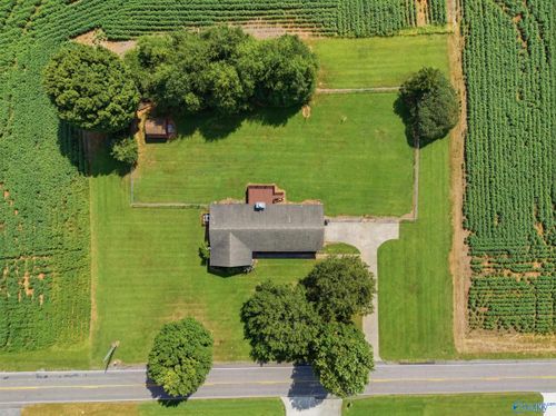 1035 Murphy Hill Rd, Toney, AL, 35773-8560 | Card Image