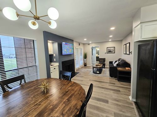 apt-124-5913 Lake Hubbard Pkwy, Garland, TX, 75043-4579 | Card Image