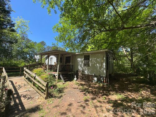 1011 Wellman St, Gastonia, NC, 28054-0258 | Card Image