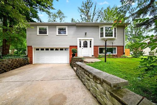 4160 W Middle Ct, Bloomington, IN, 47403-1840 | Card Image