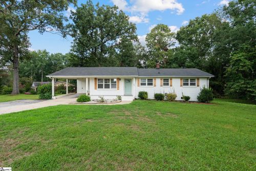 100 Swinton Dr, Greenville, SC, 29607-5317 | Card Image