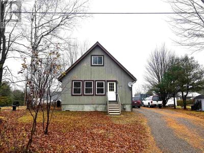 210 Youngfox Rd, Home with 3 bedrooms, 2 bathrooms and null parking in Blind River ON | Image 1