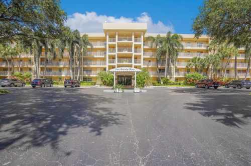 apt-310-804 Cypress Grove Ln, Pompano Beach, FL, 33069-5038 | Card Image
