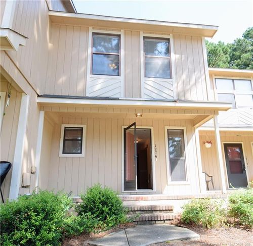 1276 N Forest Dr, Fayetteville, NC, 28303-5823 | Card Image