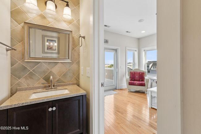 3rd fl - half bath | Image 11