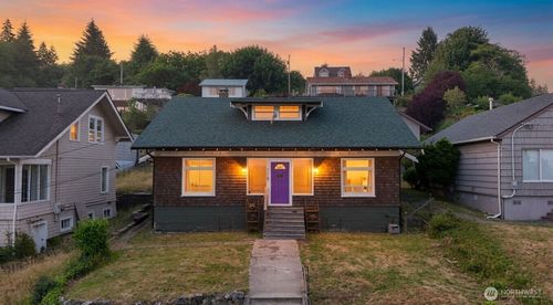 317 Sunset Dr, Hoquiam, WA, 98550-1325 | Card Image